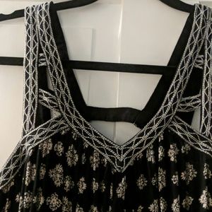 American Eagle swing dress black and white